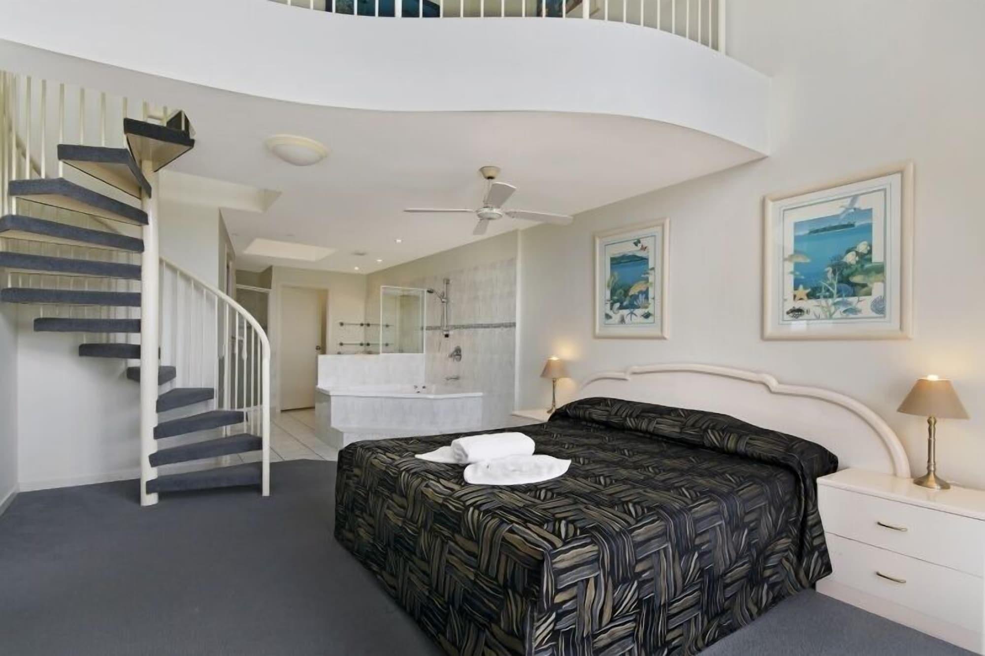 ริเวียเร ออน โกลเด้นบีช Aparthotel กาเลาดรา ภายนอก รูปภาพ
